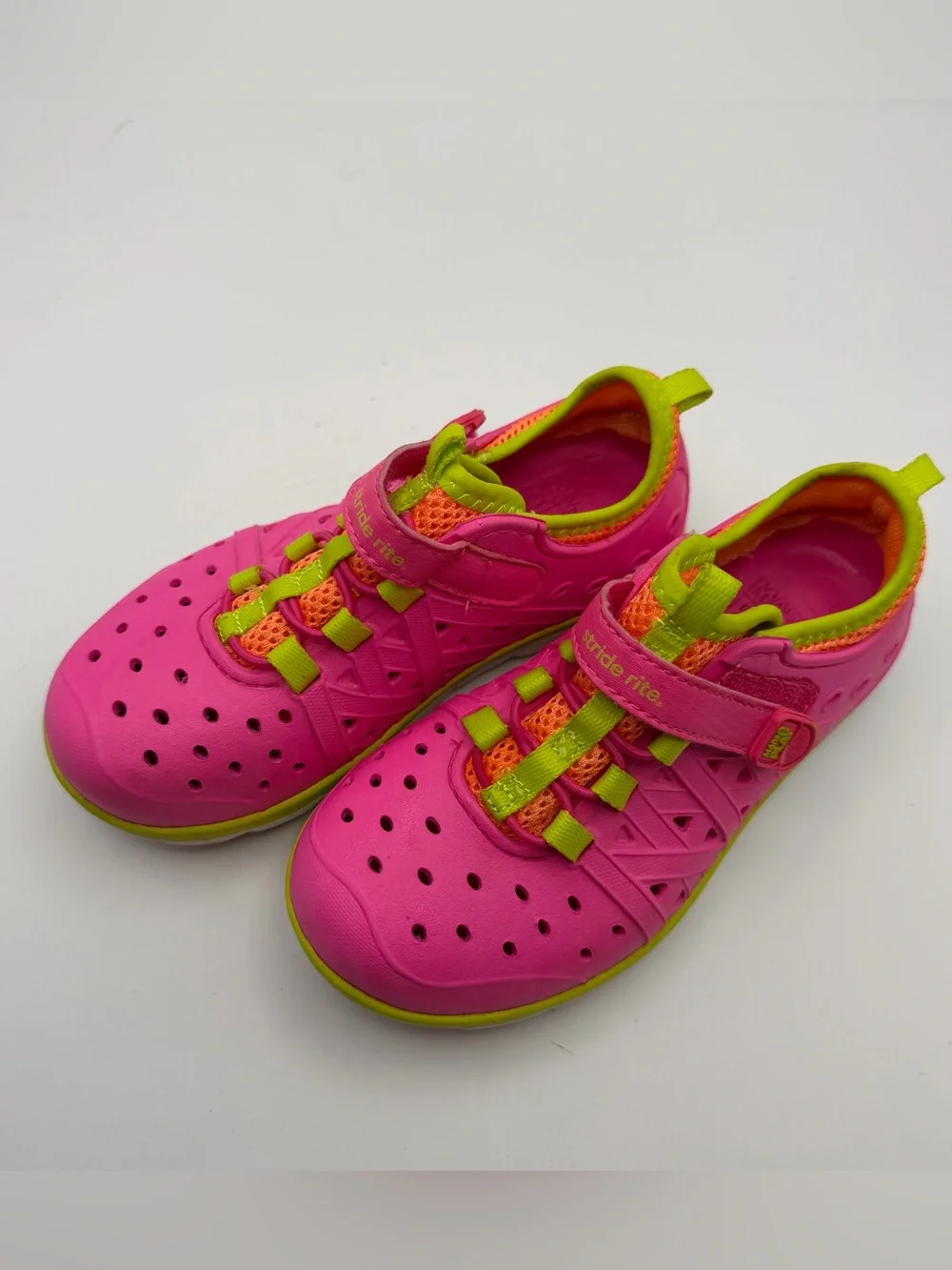 Stride Rite Made2Play Phibian Pink Water Shoes Kids Size 11 Gorpcore Summer